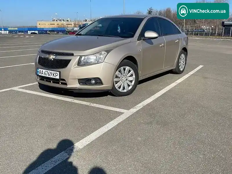 Chevrolet Cruze 2010, фото з оголошення 1 з 18, VIN KL1JA6959BK061843