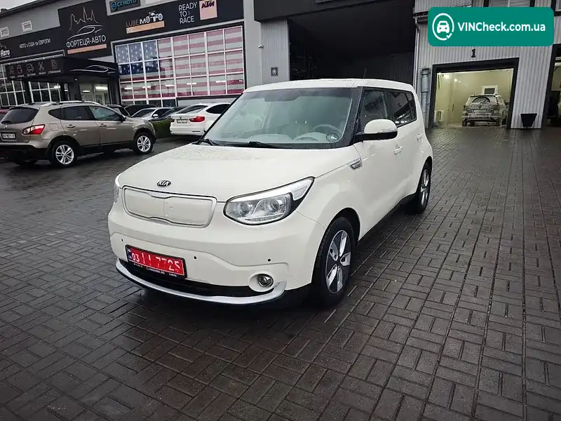 Kia Soul EV 2018, фото з оголошення 2 з 11, VIN KNAJX81EFJ7033102