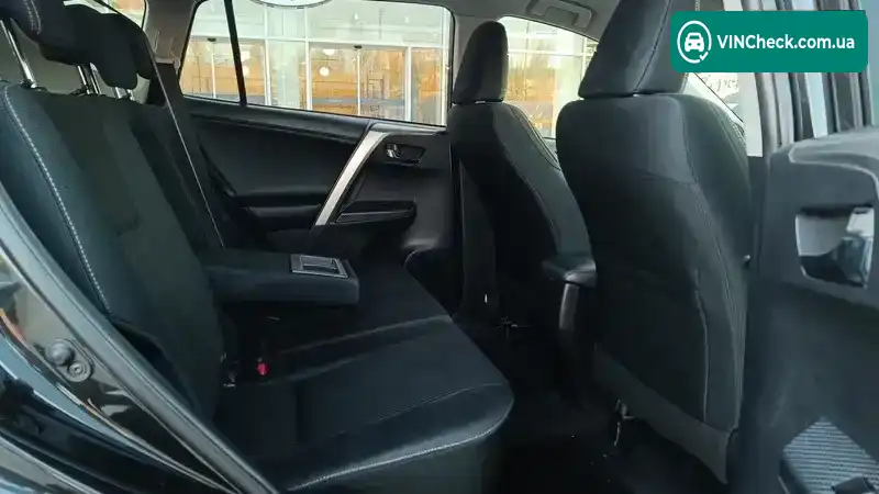 Toyota RAV4 2014, фото з оголошення 2 з 10, VIN JTMDAREV80D049608