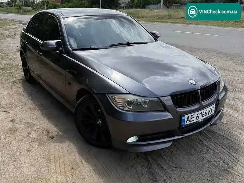 BMW 3 Series 2005, фото з оголошення 1 з 10, VIN WBAVA71070KP93762