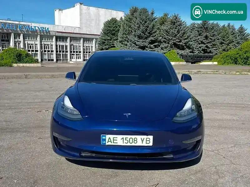 Tesla Model 3 2018, фото з оголошення 1 з 10, VIN 5YJ3E1EB9JF064846