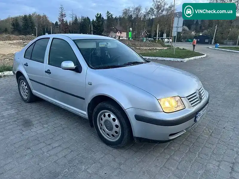 Volkswagen Bora 2001, фото з оголошення 1 з 10, VIN WVWZZZ1JZ2W175030