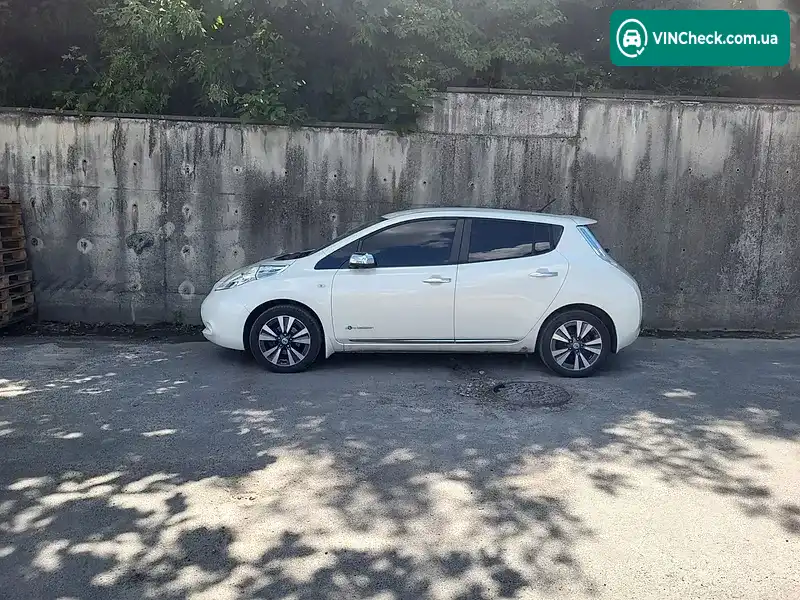 Nissan Leaf 2013, фото з оголошення 2 з 5, VIN SJNFAAZE0U6006593