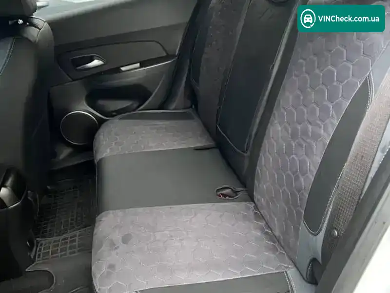 Chevrolet Cruze 2011, фото з оголошення 1 з 8, VIN KL1JA6959CK580910