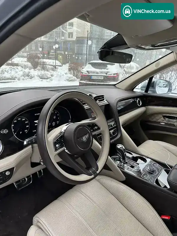 Bentley Bentayga 2020, фото з оголошення 1 з 14, VIN SJAAB14V5MC032152