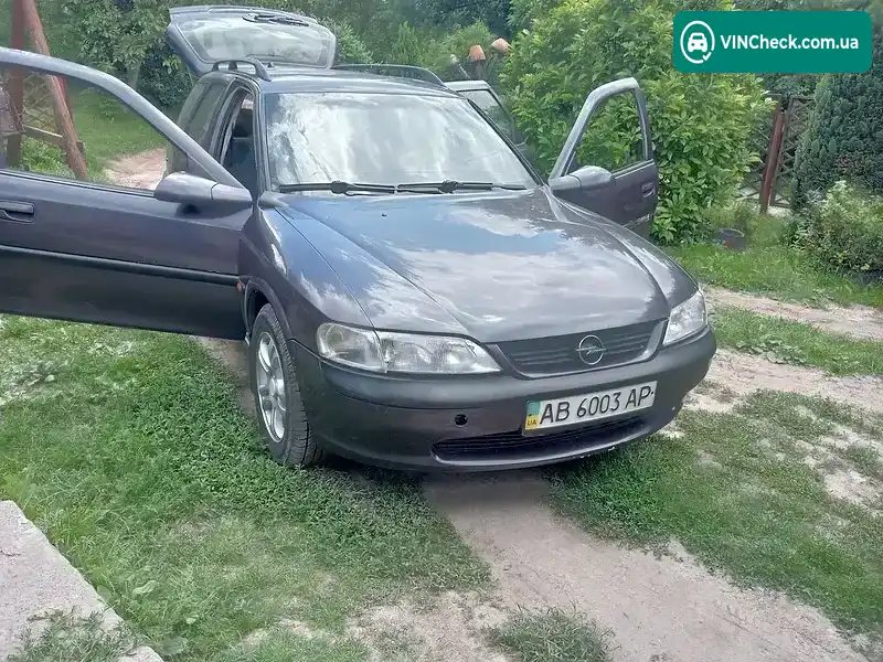 Opel Vectra 1997, фото з оголошення 2 з 20, VIN W0L000031V7063965
