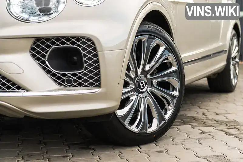 Bentley Bentayga 2021, фото з оголошення 2 з 21, VIN SJAAM2ZV0MC036750