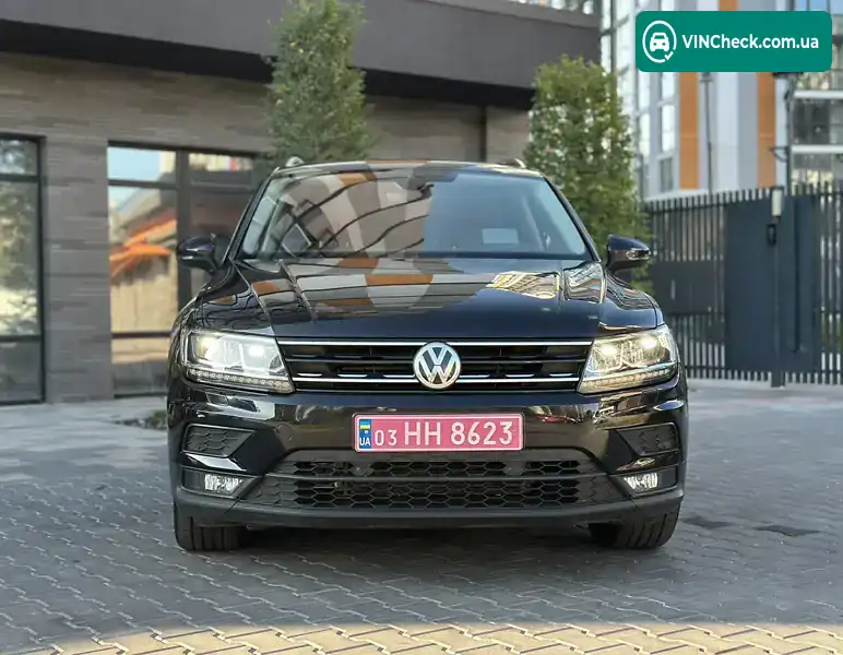 Volkswagen Tiguan 2018, фото з оголошення 1 з 20, VIN WVGZZZ5NZKW323571