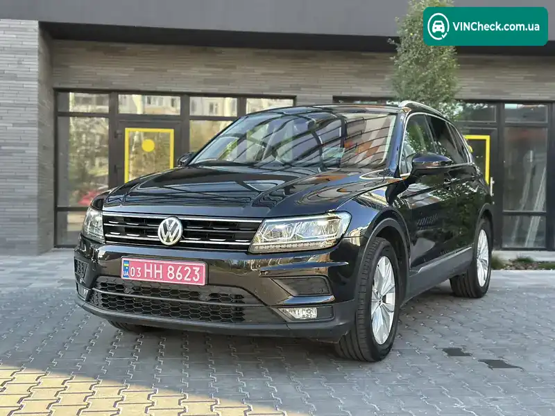 Volkswagen Tiguan 2018, фото з оголошення 2 з 20, VIN WVGZZZ5NZKW323571