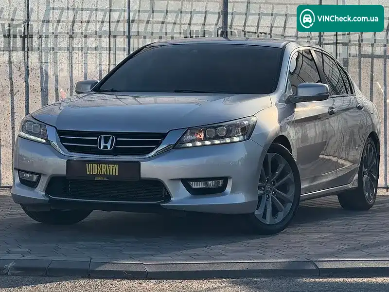 Honda Accord 2013, фото з оголошення 1 з 20, VIN 1HGCR2F82EA084661