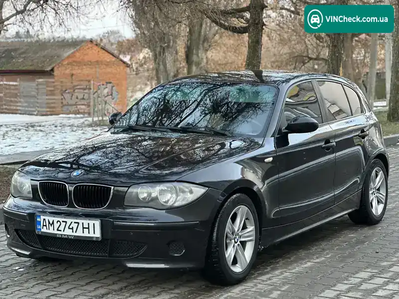 BMW 1 Series 2005, фото з оголошення 1 з 10, VIN WBAUG31000PU30905