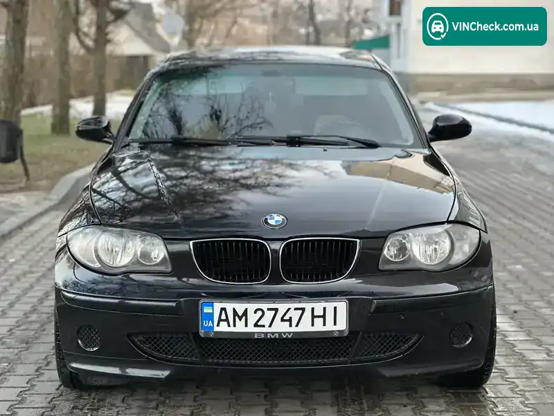BMW 1 Series 2005, фото з оголошення 2 з 10, VIN WBAUG31000PU30905
