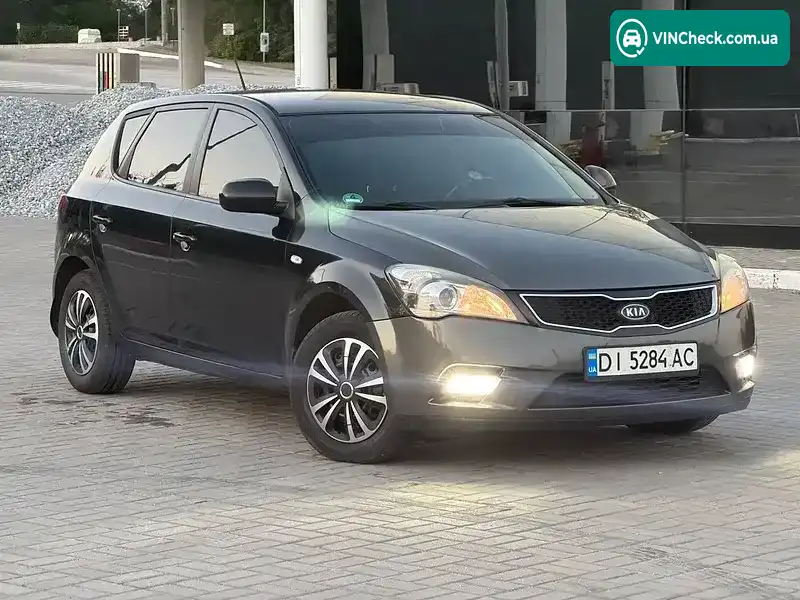 Kia Ceed 2010, фото з оголошення 1 з 19, VIN U5YHB516AAL237567