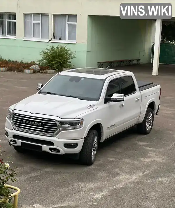 Ram 1500 2018, фото з оголошення 2 з 21, VIN 1C6SRFKT8KN729711