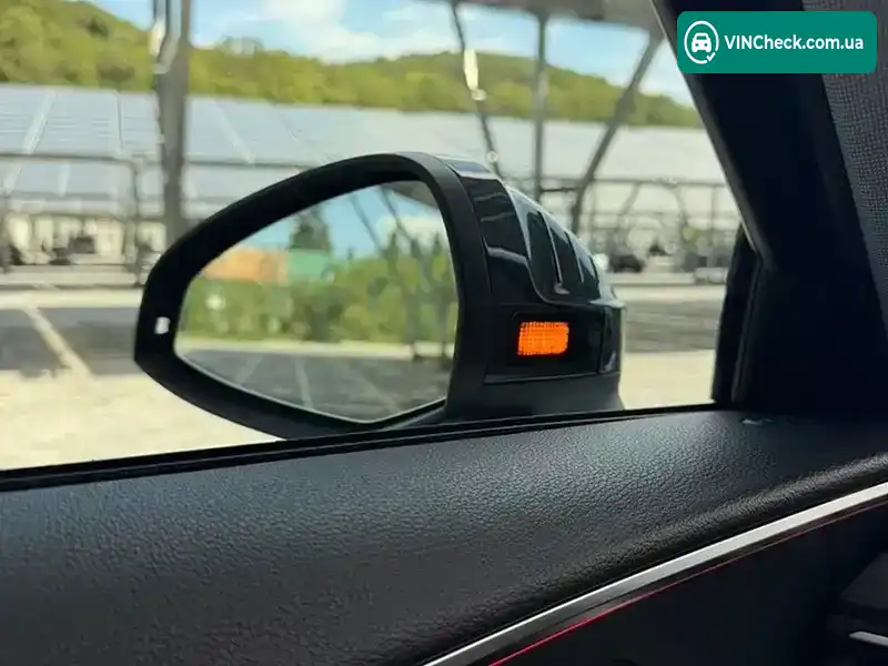 Audi A4 2019, фото з оголошення 1 з 20, VIN WAUANAF49LN006454