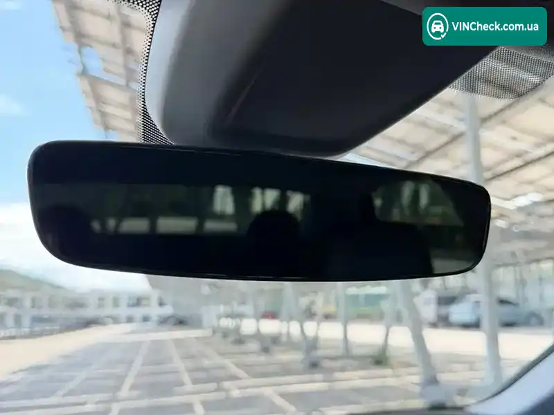 Audi A4 2019, фото з оголошення 2 з 20, VIN WAUANAF49LN006454