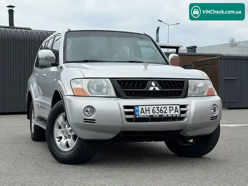 Mitsubishi Pajero 2003, фото з оголошення 1 з 21, VIN JMYLRV73W3J705706