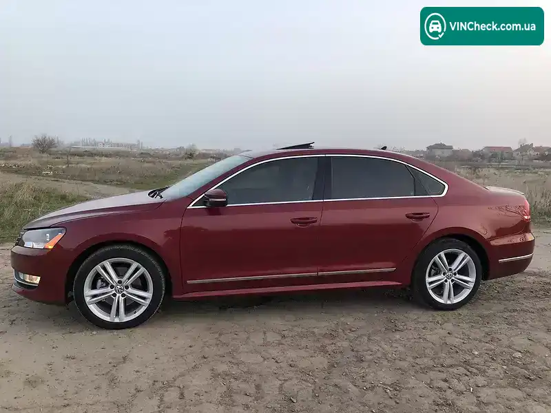 Volkswagen Passat 2015, фото з оголошення 2 з 20, VIN 1VWCV7A38FC101615