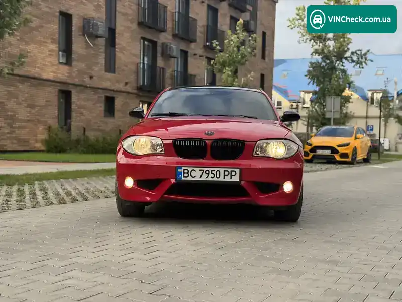 BMW 1 Series 2005, фото з оголошення 2 з 20, VIN WBAUF31020PY21072