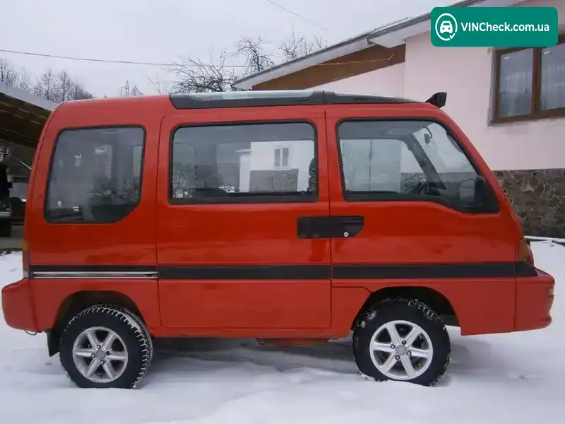 Subaru Libero 1993, фото з оголошення 2 з 16, VIN JF3FA8AL0ED002318