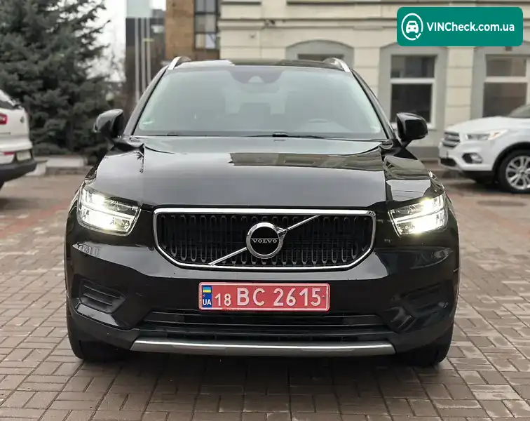 Volvo XC40 2019, фото з оголошення 1 з 20, VIN YV1XZ72VDL2266175