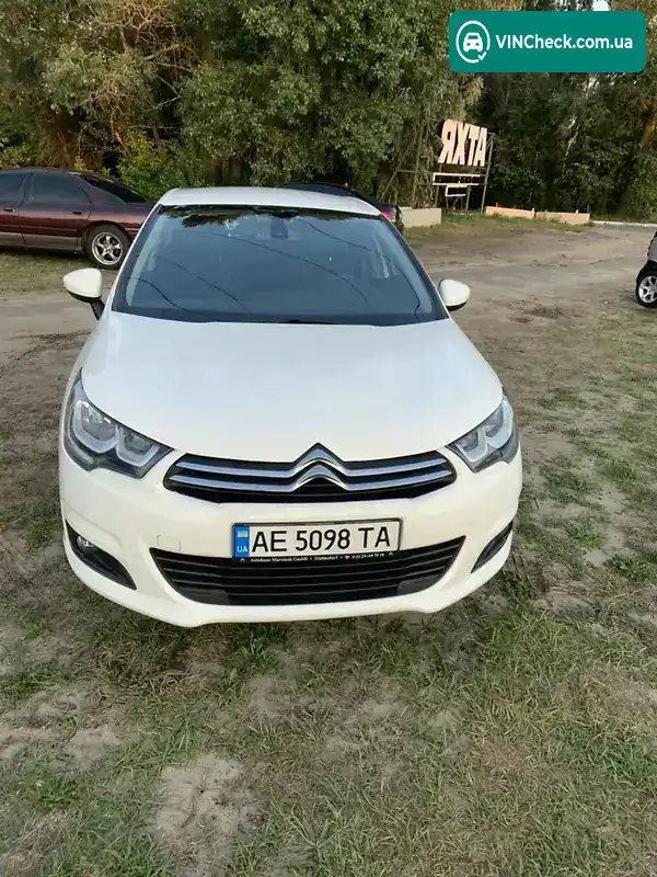 Citroen C4 2017, фото з оголошення 1 з 20, VIN VF7NC9HP0HY536727