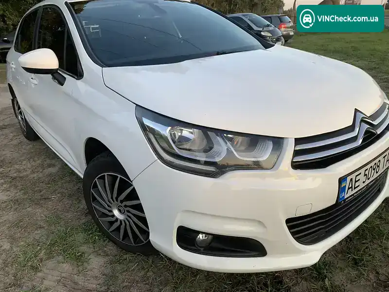 Citroen C4 2017, фото з оголошення 2 з 20, VIN VF7NC9HP0HY536727