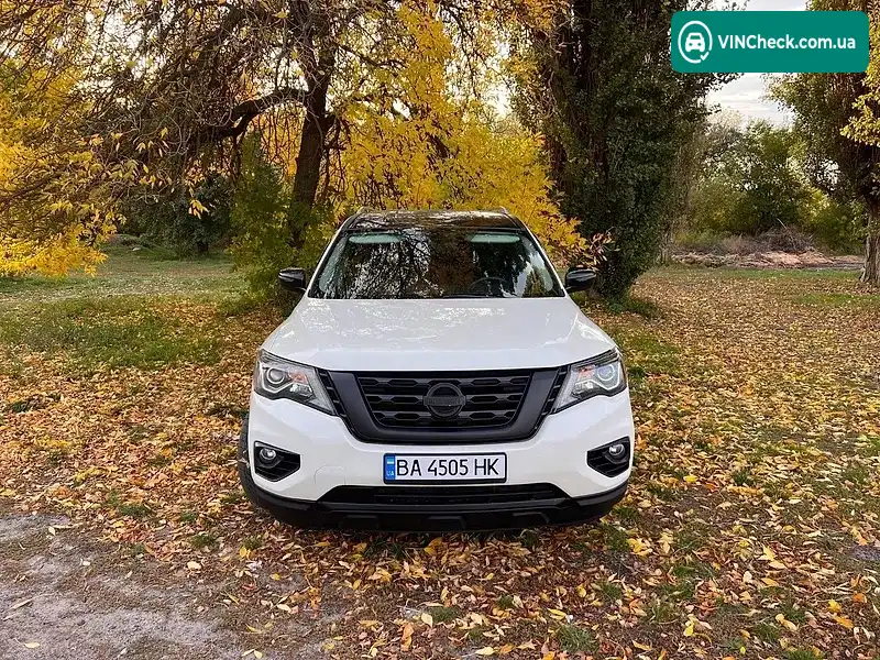 Nissan Pathfinder 2017, фото з оголошення 2 з 20, VIN 5N1DR2MN9JC626618