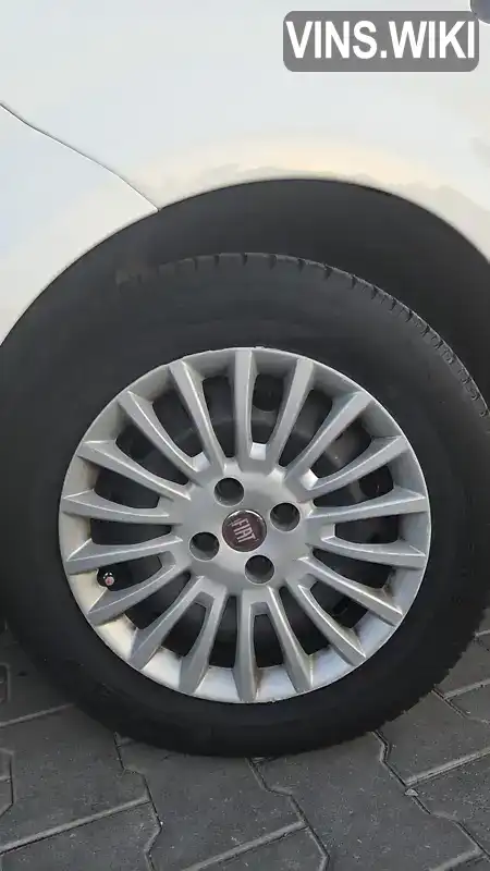 Fiat Linea 2012, фото з оголошення 1 з 12, VIN ZFA32300003184042