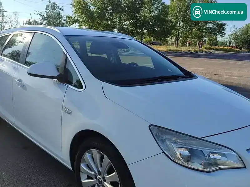 Opel Astra 2011, фото з оголошення 2 з 20, VIN W0LPE8EA4B8094953