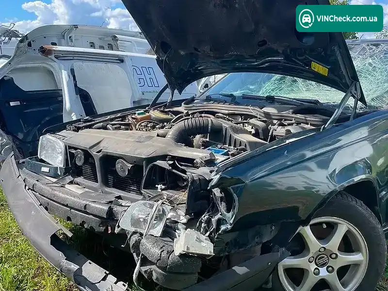 Volvo 850 1995, фото з оголошення 2 з 20, VIN YV1LS5713S1239908