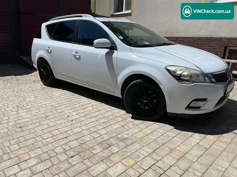 Kia Ceed 2011, фото з оголошення 2 з 8, VIN U5YHC816ABL192025