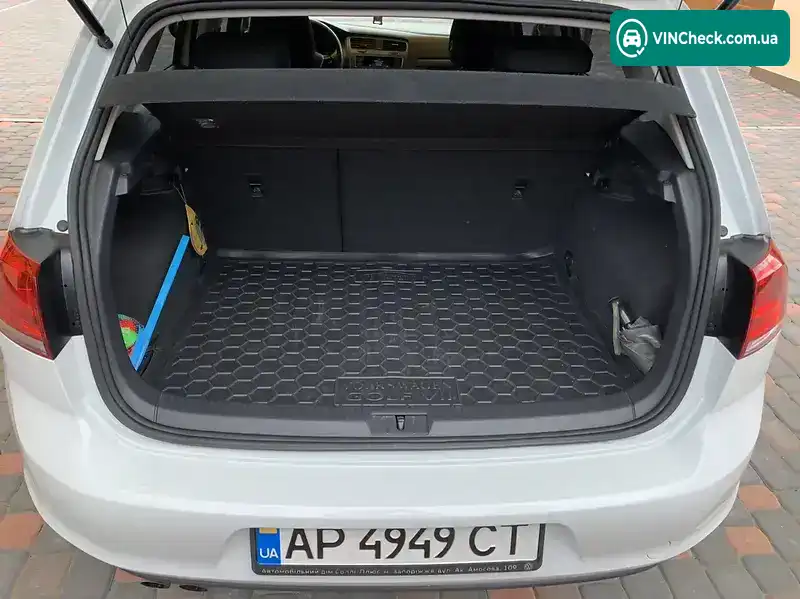 Volkswagen Golf 2013, фото з оголошення, VIN WVWZZZAUZDW063235
