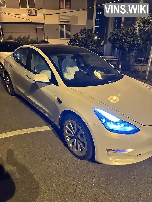 Tesla Model 3 2021, фото з оголошення 1 з 16, VIN 5YJ3E1EAXMF989776