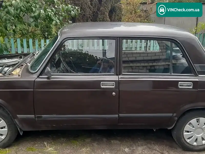 ВАЗ / Lada 2105 1992, фото з оголошення 1 з 16, VIN XTA210510N1262028