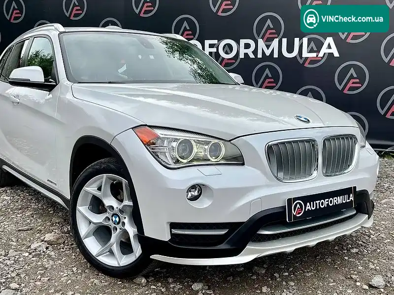 BMW X1 2015, фото з оголошення 2 з 20, VIN WBAVL1C57FVY41221