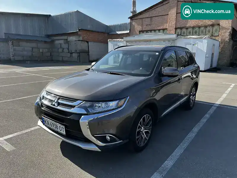 Mitsubishi Outlander 2015, фото з оголошення 1 з 18, VIN JA4AD3A38GZ012139