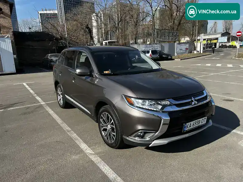 Mitsubishi Outlander 2015, фото з оголошення 2 з 18, VIN JA4AD3A38GZ012139