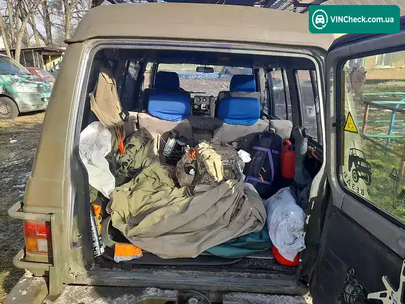 Mitsubishi Pajero 1987, фото з оголошення 2 з 9, VIN JMBL049GWHJ700162