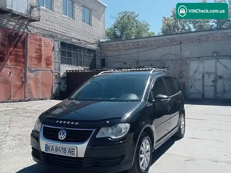 Volkswagen Touran 2009, фото з оголошення 1 з 17, VIN WVGZZZ1TZAW041185