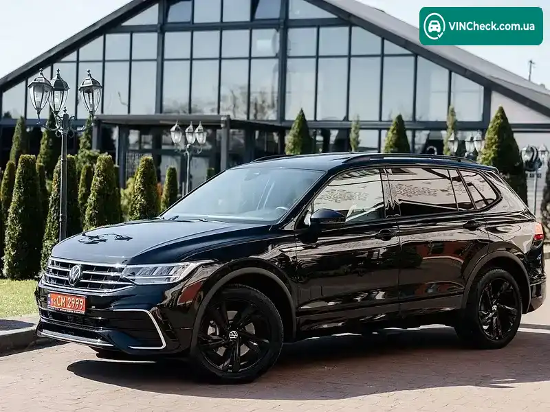 Volkswagen Tiguan 2024, фото з оголошення 2 з 21, VIN 3VVCB7AX8PM142360