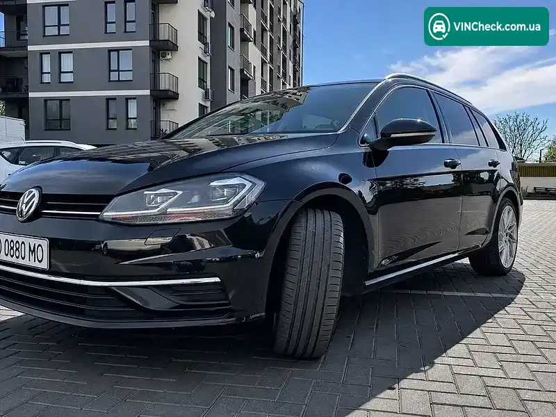 Volkswagen Golf 2020, фото з оголошення 2 з 15, VIN WVWZZZAUZLP570650