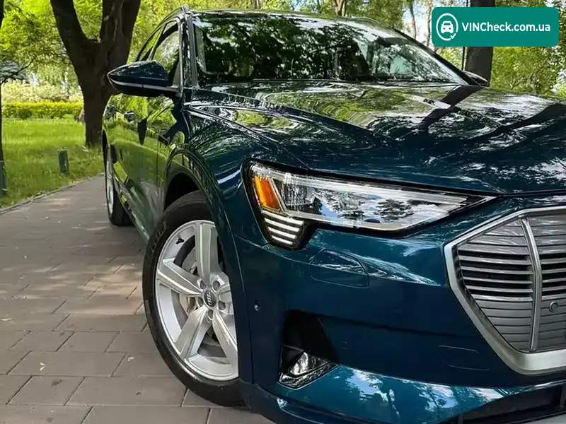 Audi e-tron 2019, фото з оголошення 2 з 20, VIN WA1VAAGE5KB021678