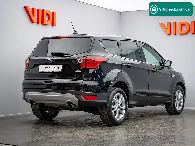 Ford Escape 2019, фото з оголошення 2 з 20, VIN 1FMCU9GD3KUB61027
