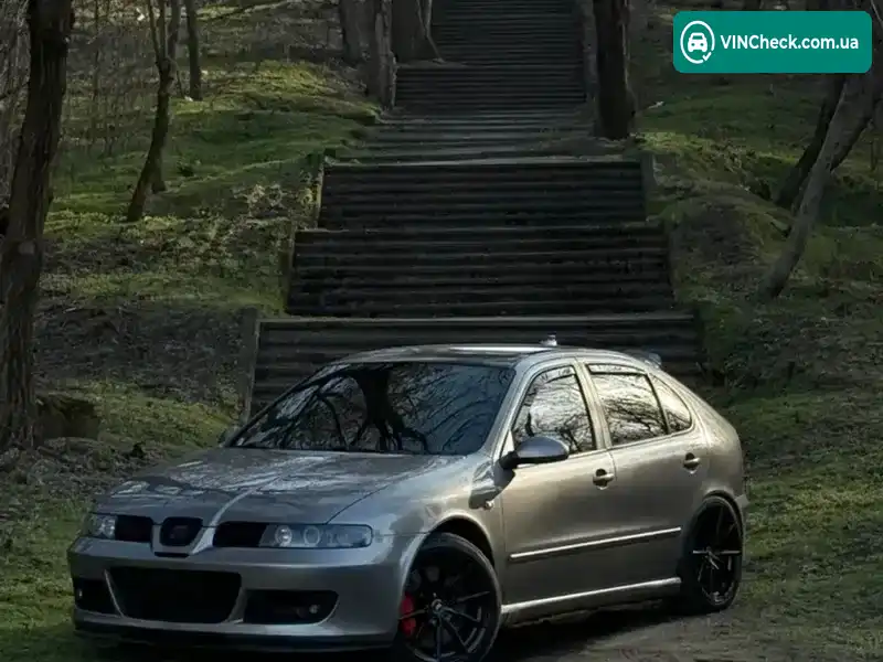 SEAT Leon 2004, фото з оголошення 2 з 21, VIN VSSZZZ1MZ4R124328