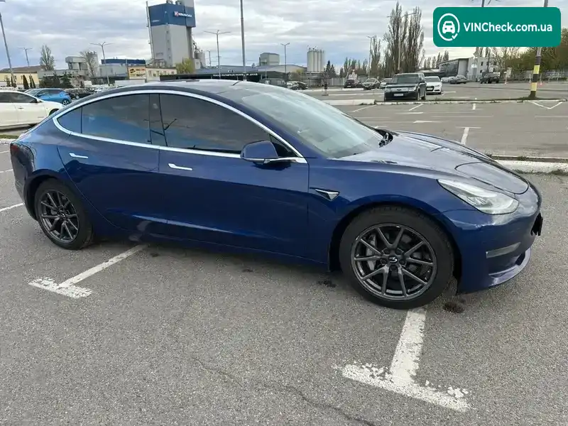 Tesla Model 3 2020, фото з оголошення 2 з 21, VIN 5YJ3E1EB9LF664625