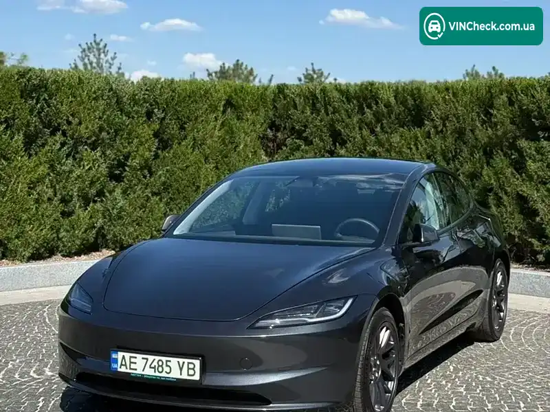 Tesla Model 3 2025, фото з оголошення 1 з 21, VIN 5YJ3E1EA9SF061244