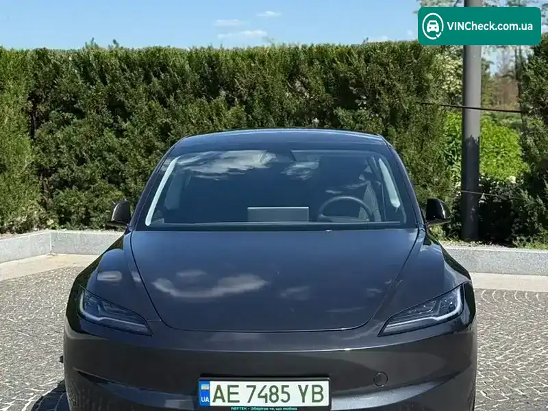 Tesla Model 3 2025, фото з оголошення 2 з 21, VIN 5YJ3E1EA9SF061244