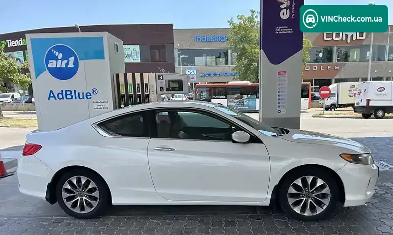 Honda Accord 2013, фото з оголошення 1 з 20, VIN 1HGCT1B31EA004630