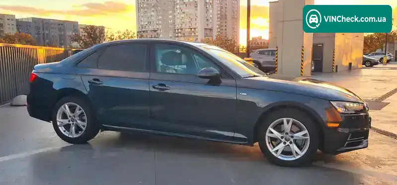 Audi A4 2018, фото з оголошення 2 з 20, VIN WAUKMAF44JA202605